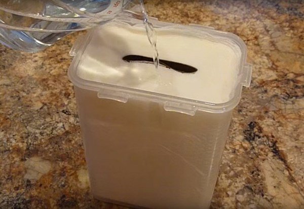 do giam vao giay ve sinh roi cho vao tu lanh, biet cong dung ai cung muon hoc theo - 5