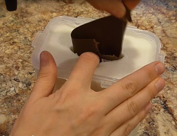 do giam vao giay ve sinh roi cho vao tu lanh, biet cong dung ai cung muon hoc theo - 6